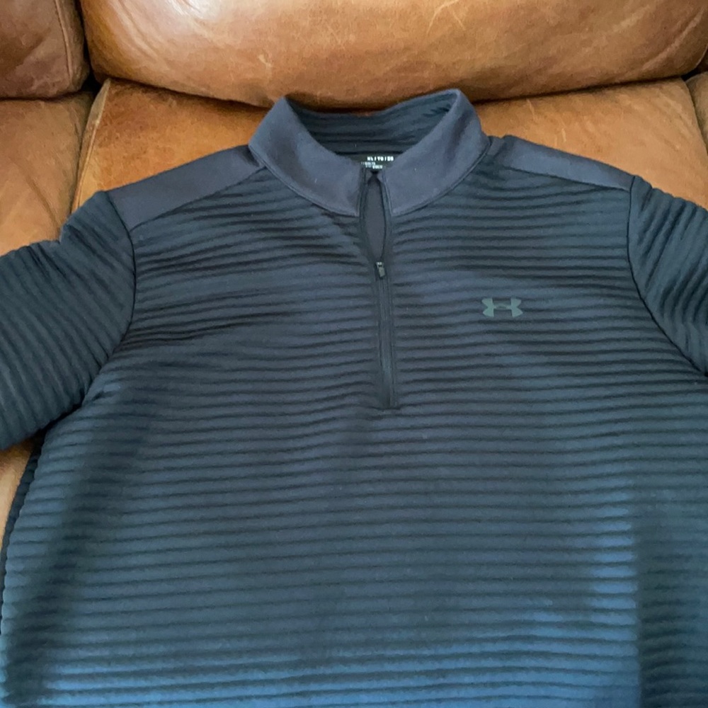 Under Armour XL Black 1/4 Zip Pullover